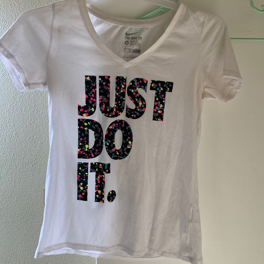 Womens Nike Shirt